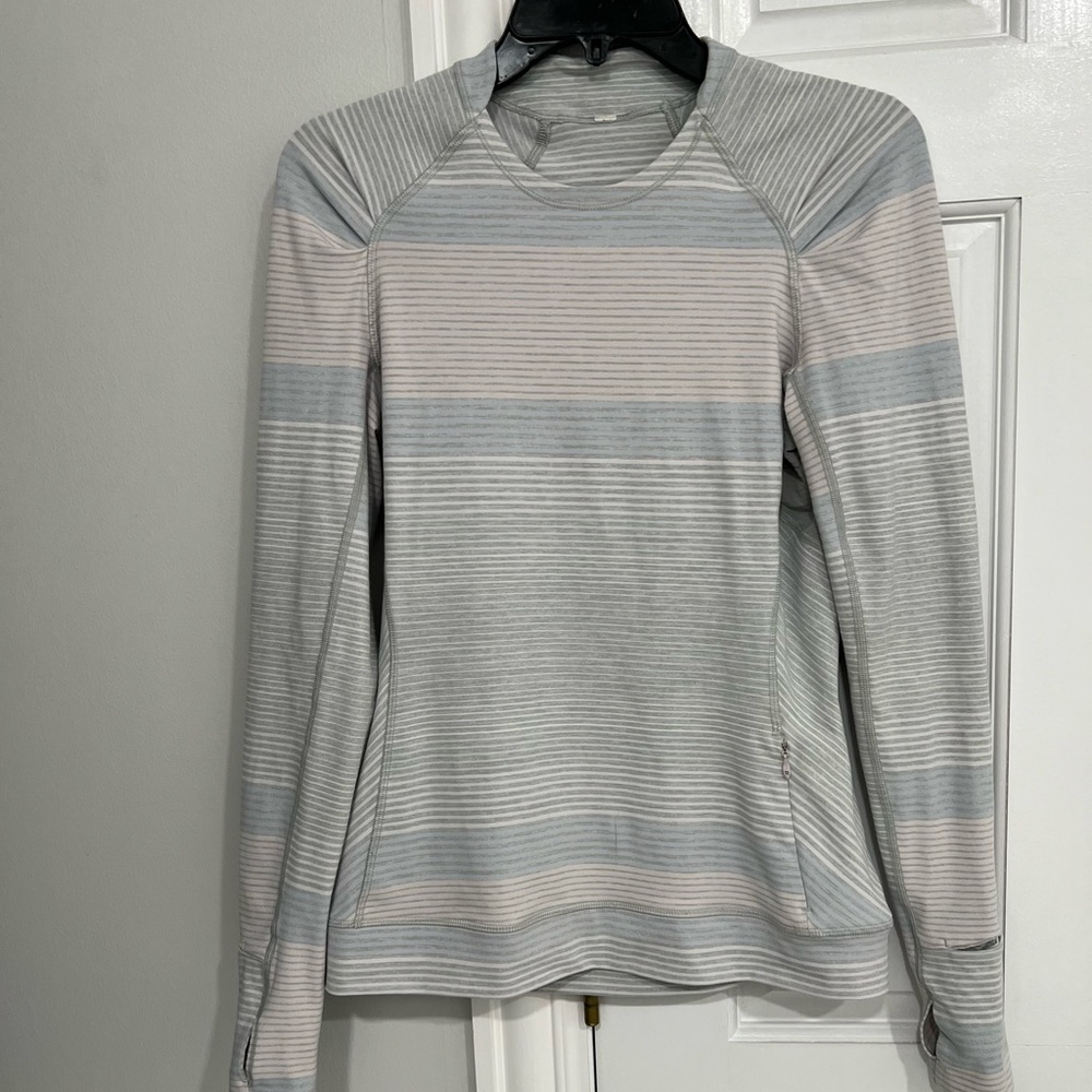 Lululemon long sleeve top